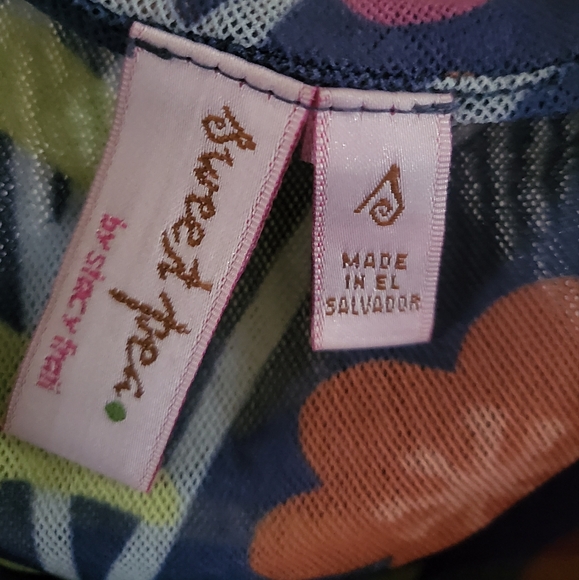 Adorable dress w/grapes. Great to wear to a winery! Size small. - Picture 5 of 8